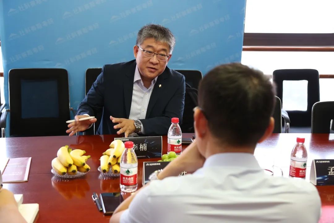 熱烈歡迎中歐國際工商學院DBA項目負責人李楠蒞臨社科賽斯考研！
